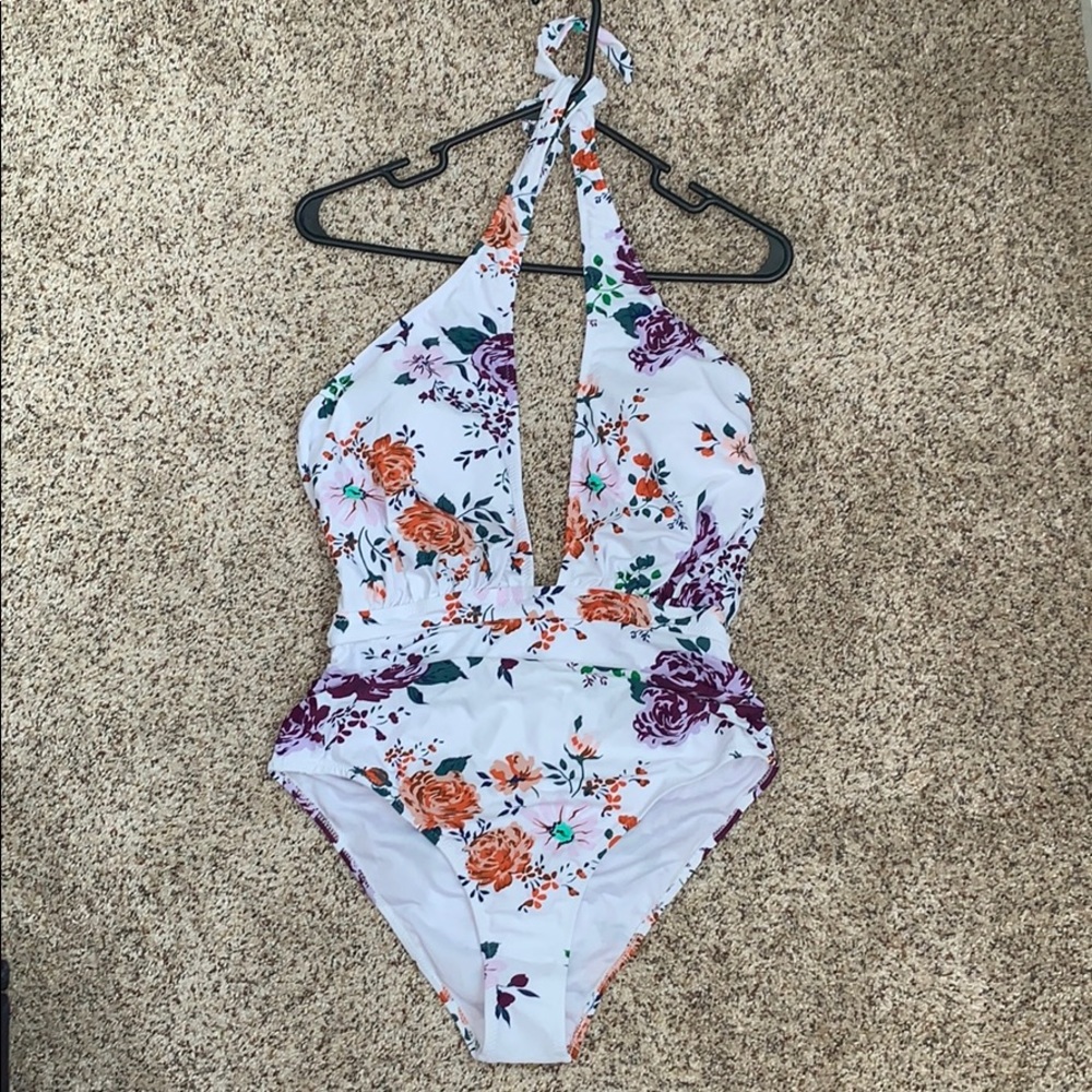 Cupshe one piece halter top bathing suit.